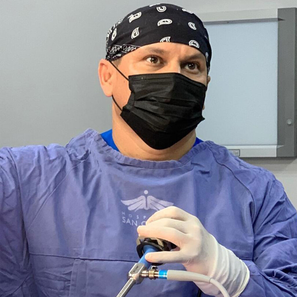 Cirugía de Revisión : Dr. Omar Fonseca